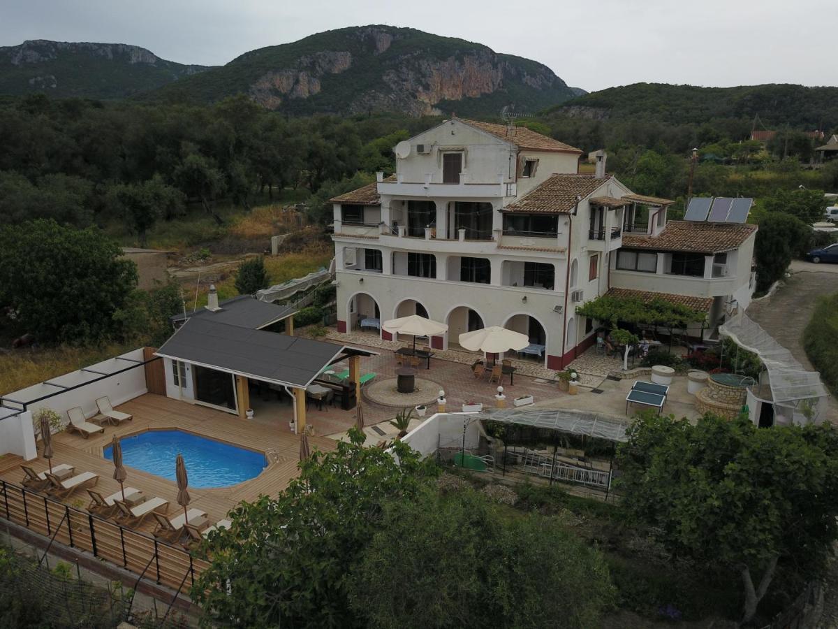Villa Mike 105 Liapades Exterior foto
